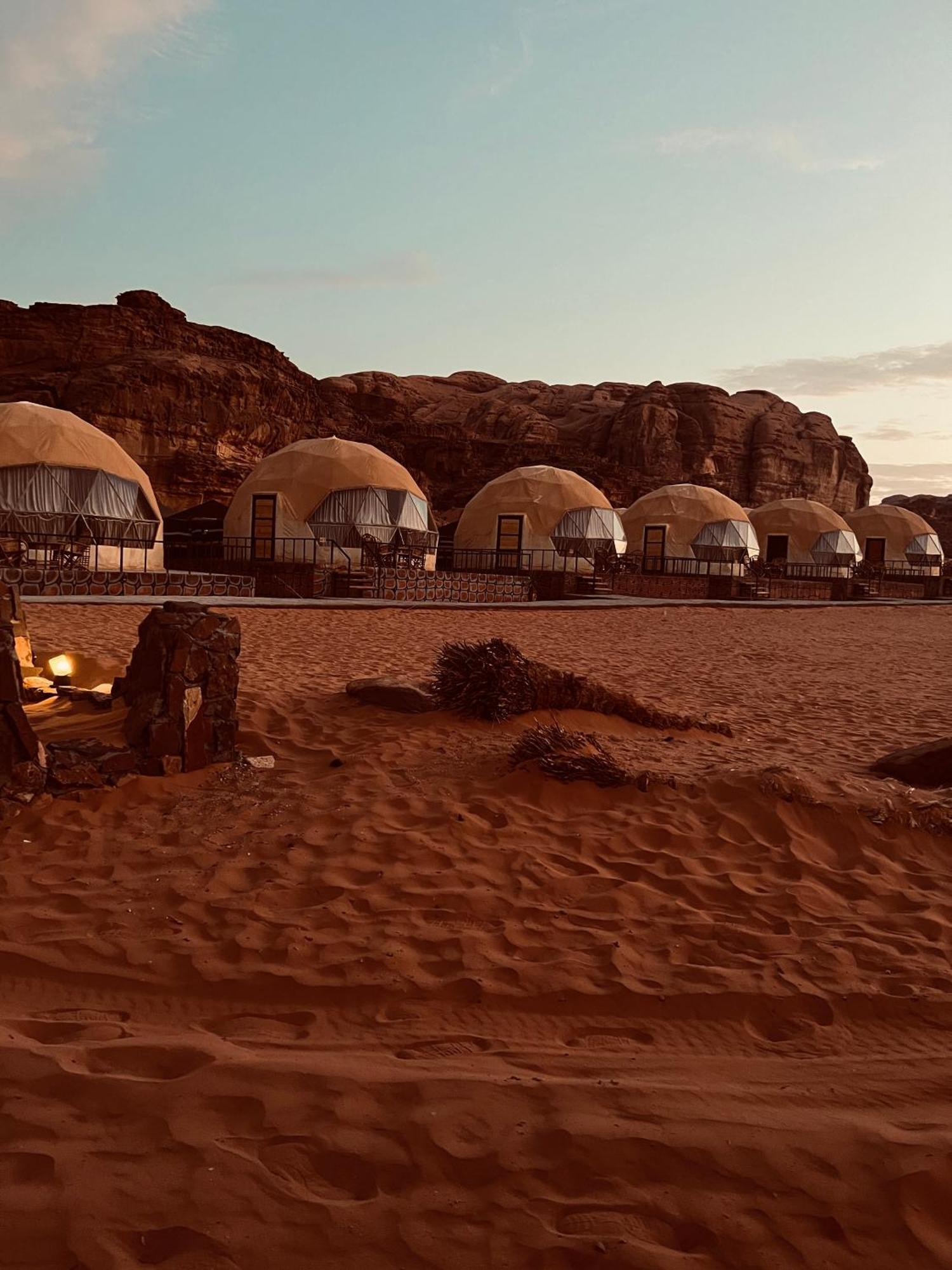 Revan Rum Luxury Camp Wadi Rum Bagian luar foto