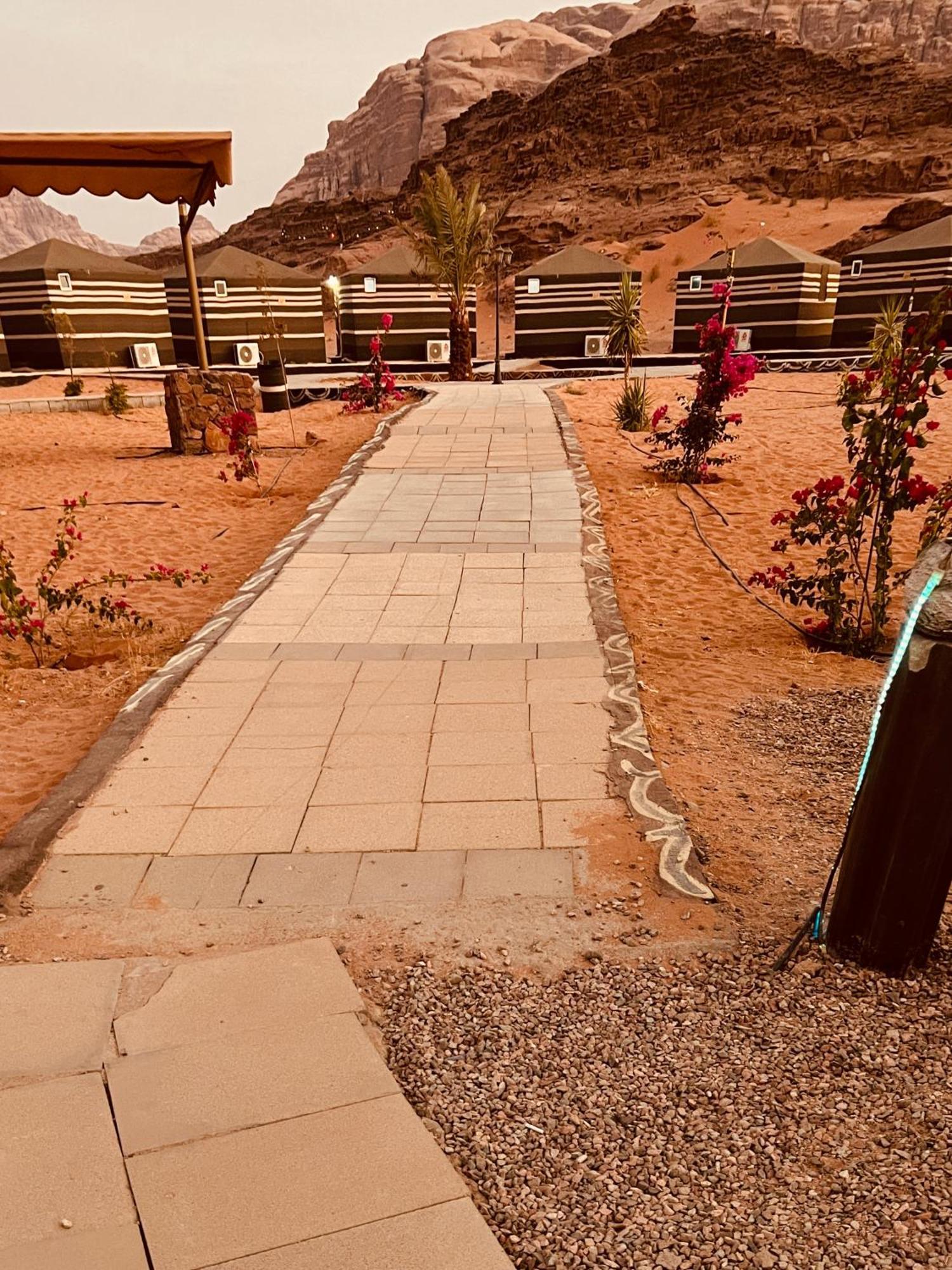 Revan Rum Luxury Camp Wadi Rum Bagian luar foto