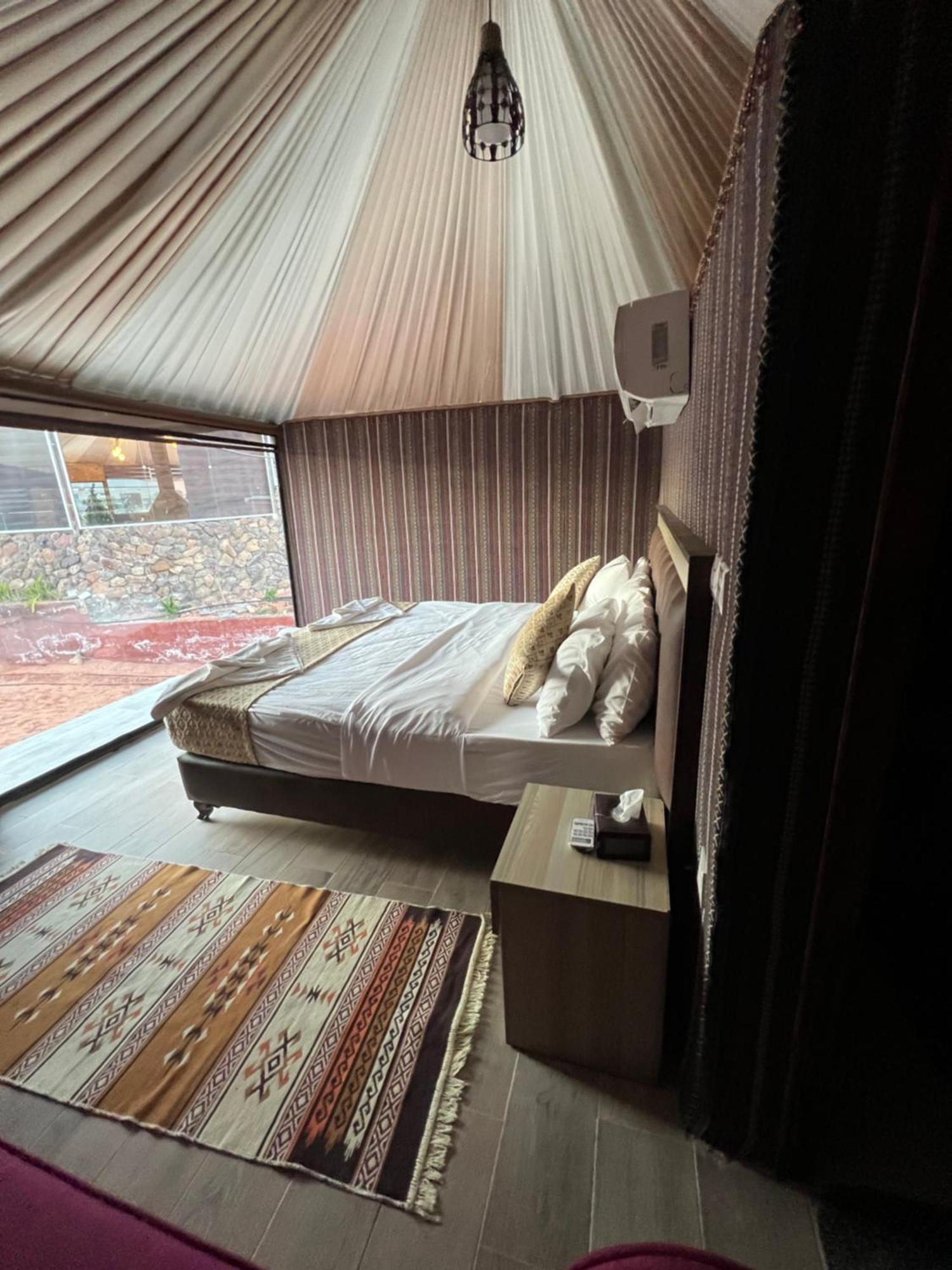 Revan Rum Luxury Camp Wadi Rum Bagian luar foto