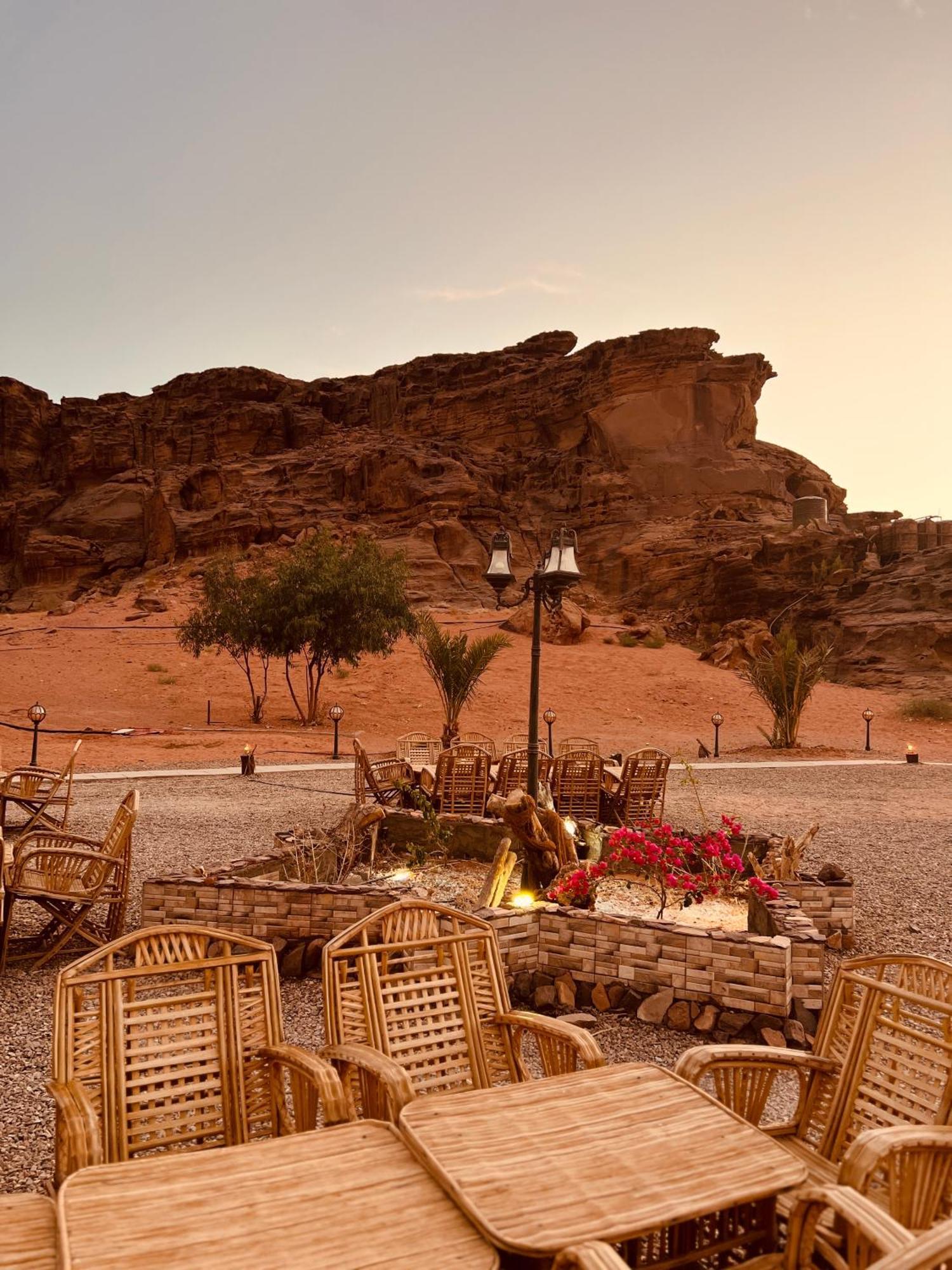 Revan Rum Luxury Camp Wadi Rum Bagian luar foto