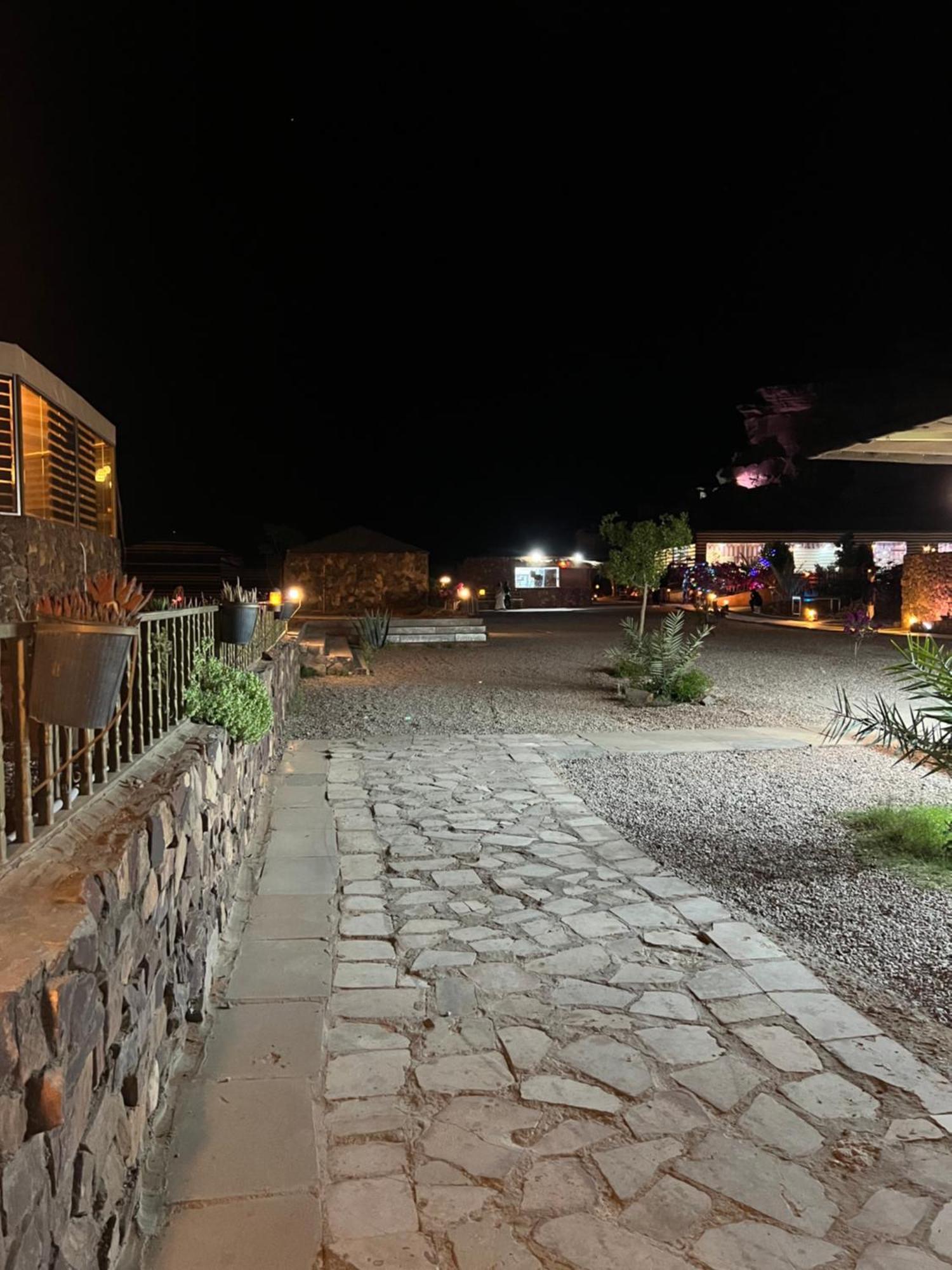 Revan Rum Luxury Camp Wadi Rum Bagian luar foto